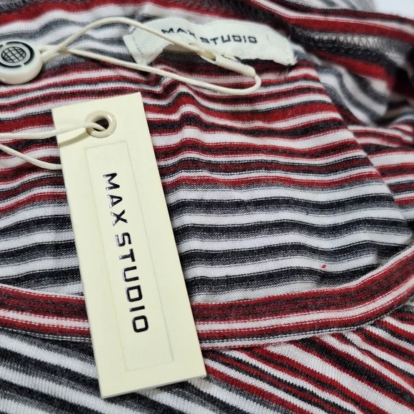 Max Studio Red and Black Striped Top - Picture 4 of 5